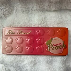 Too Faced Sweet Peach Eyeshadow Collection Palette - 18 Shades